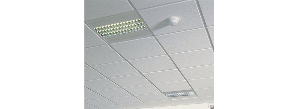 Плита потолочная Retail Microlook от ARMSTRONG с хорошей звукоизоляцией
